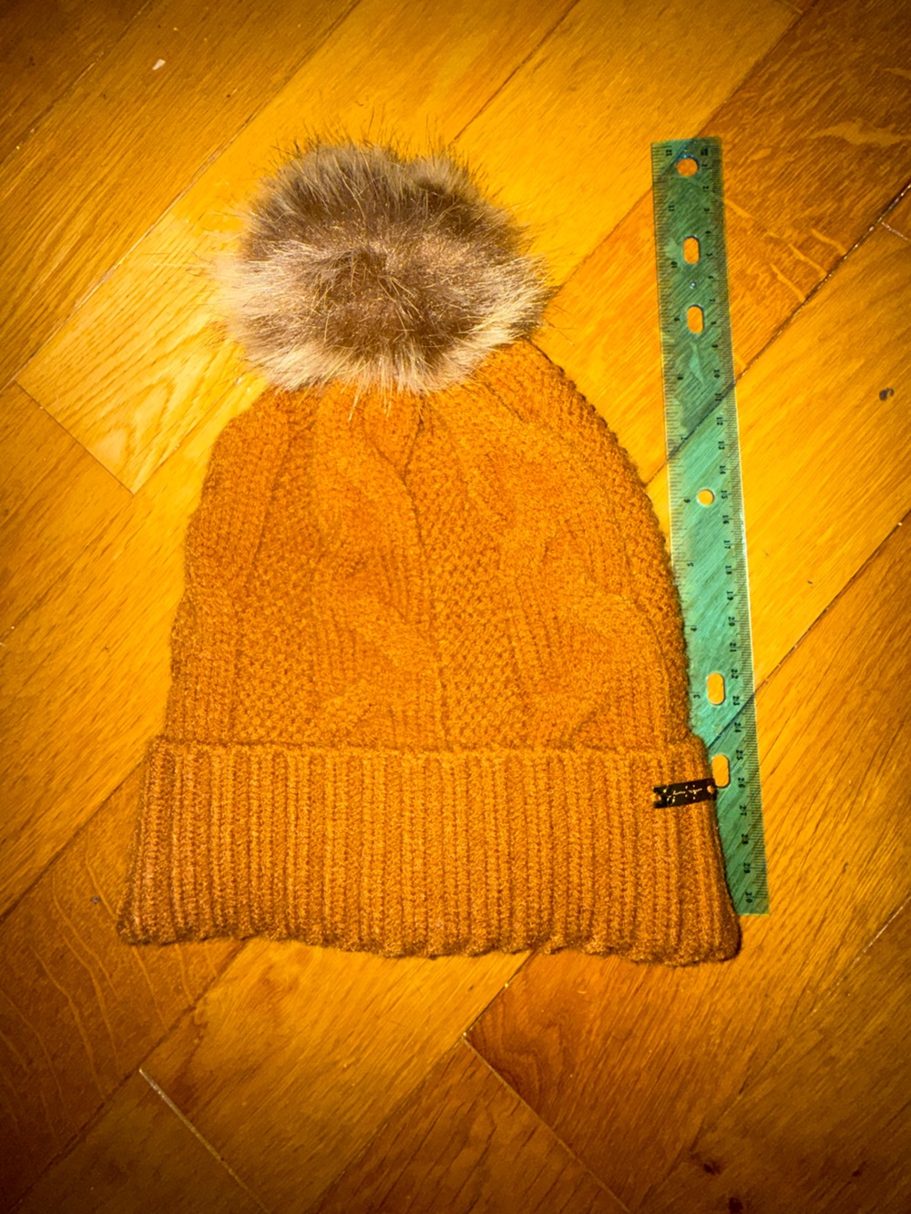 Jessica Simpson Cable Knit Pom Beanie in Orange with Faux Fur Pom